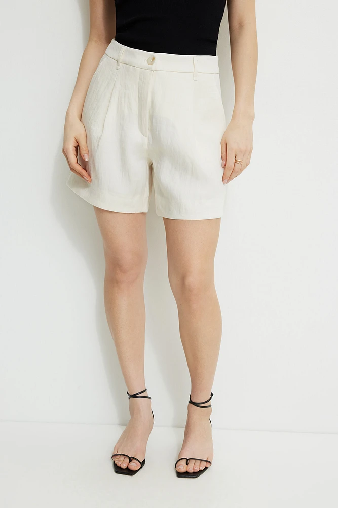 Short mi-cuisse pliss