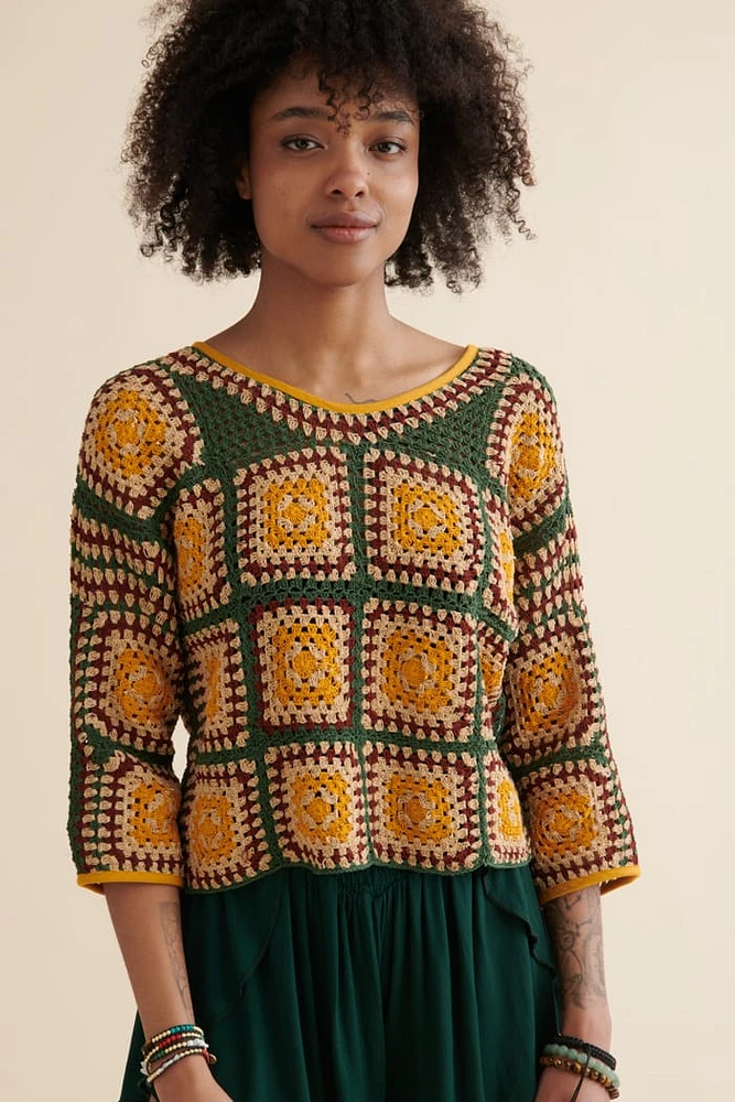 Honeycomb Crochet Quarter Sleeve Shirt