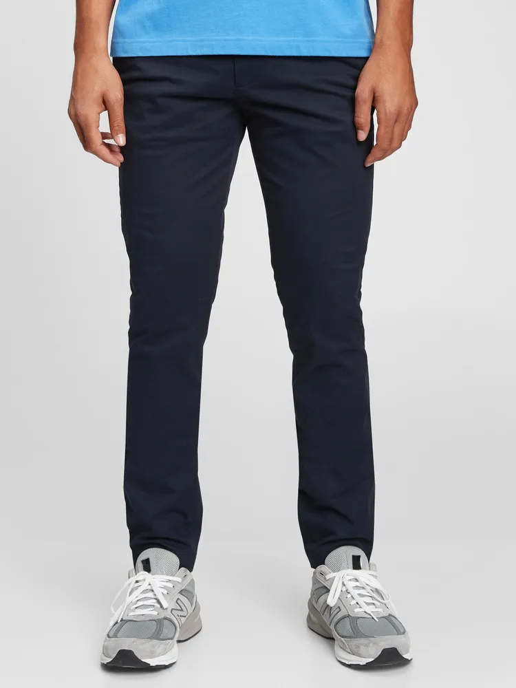 Modern Khakis in Skinny Fit