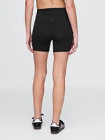5" GapFit Smooth Bike Shorts