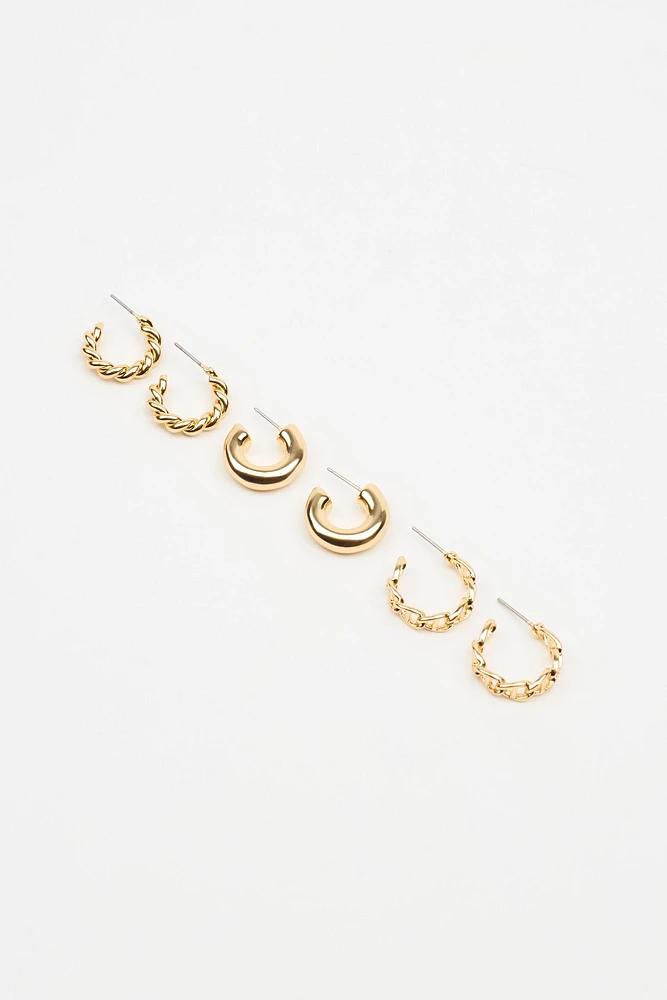 Ensemble de 3 boucles d’oreilles avec torsades et chaînes
