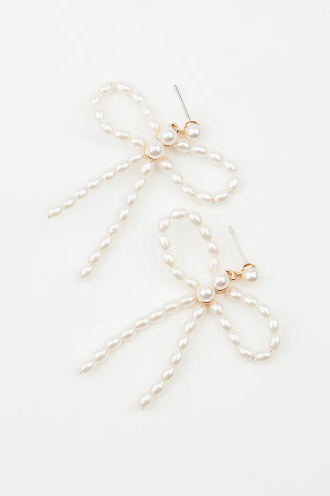 Bow Pearl Earrings