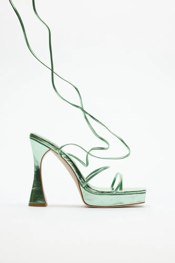JEFFREY CAMPBELL