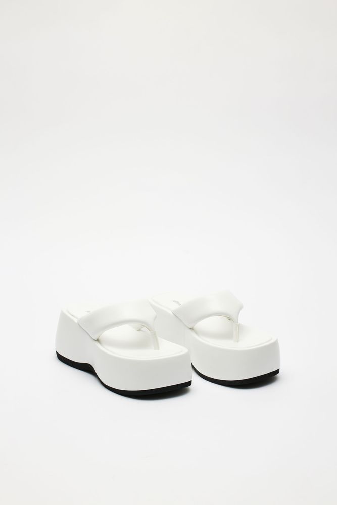 JEFFREY CAMPBELL