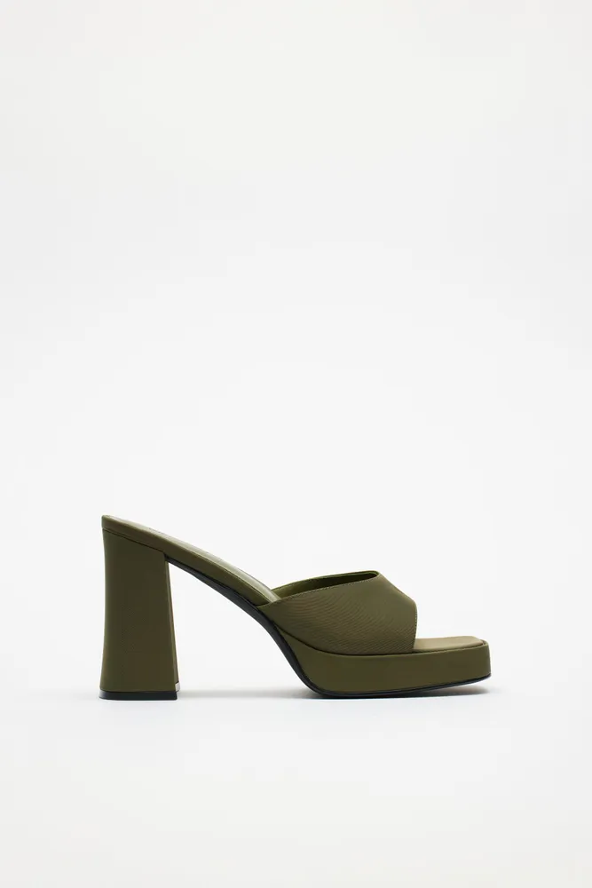 JEFFREY CAMPBELL