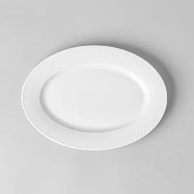 A La Carte 'Diamond' Porcelain Oval Platter 10.5" (White)