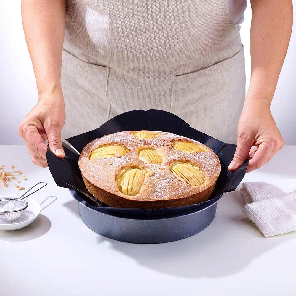 Nostik Reusable 'Round' Cake Liner (Black)