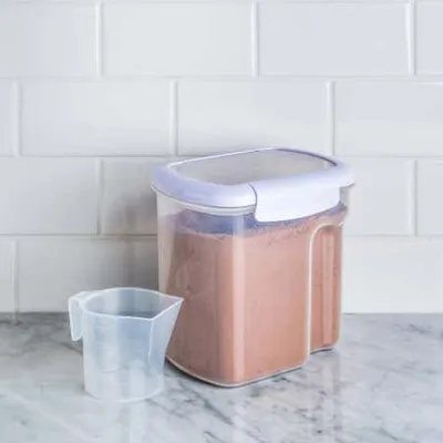 Locksy Bake N Lock Container with Measuring Cup ( L