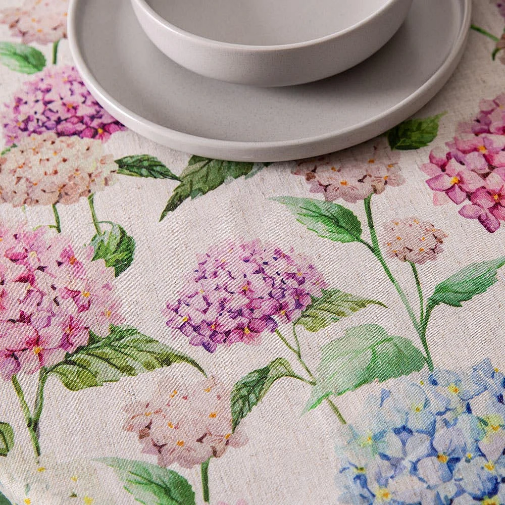 Harman Printed 'Hydrangea' Linen Tablecloth (70" dia.)