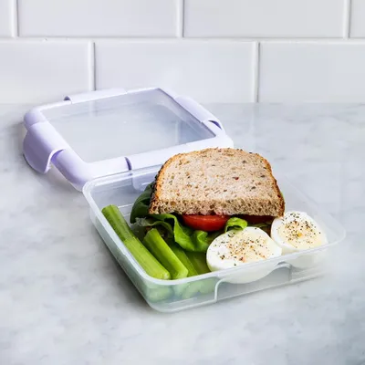 Locksy Click 'N' Go 174ml Snack Container (White)