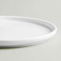 A La Carte 'Bergen' Porcelain Dinner Plate (White)