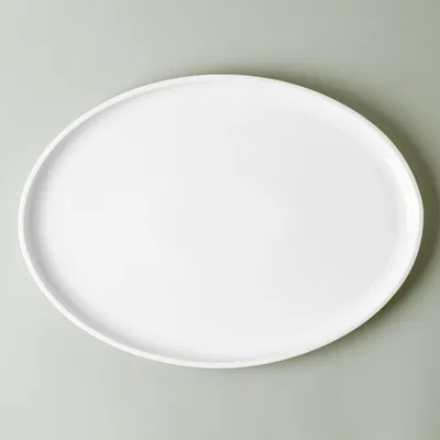 A La Carte 'Essentials' Porcelain 14" Oval Platter (White)