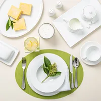 A La Carte 'Essentials' Porcelain 14" Oval Platter (White)