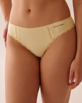 Culotte bikini coton et détails de dentelle