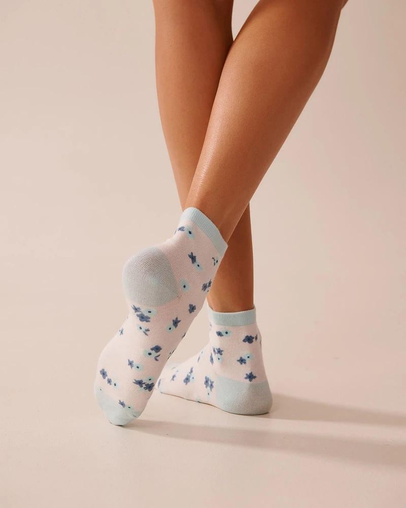Finely Ribbed Floral Socks