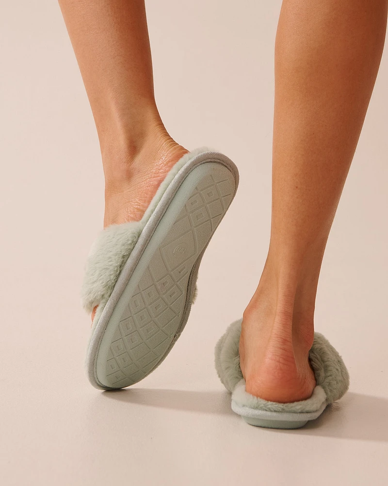 Faux Fur Flip-flop Slippers