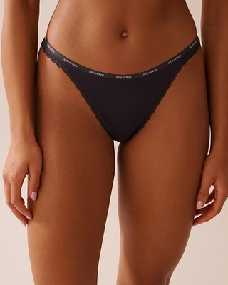 Culotte tanga microfibre et bordure de dentelle