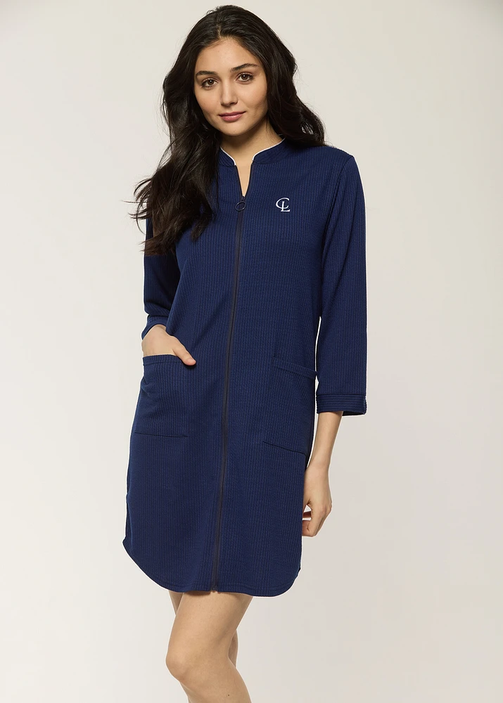 Robe with zipper
