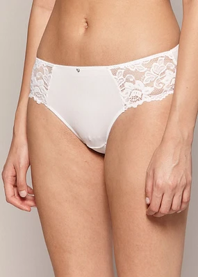 Culotte ailes en dentelle (3 pour 36$)