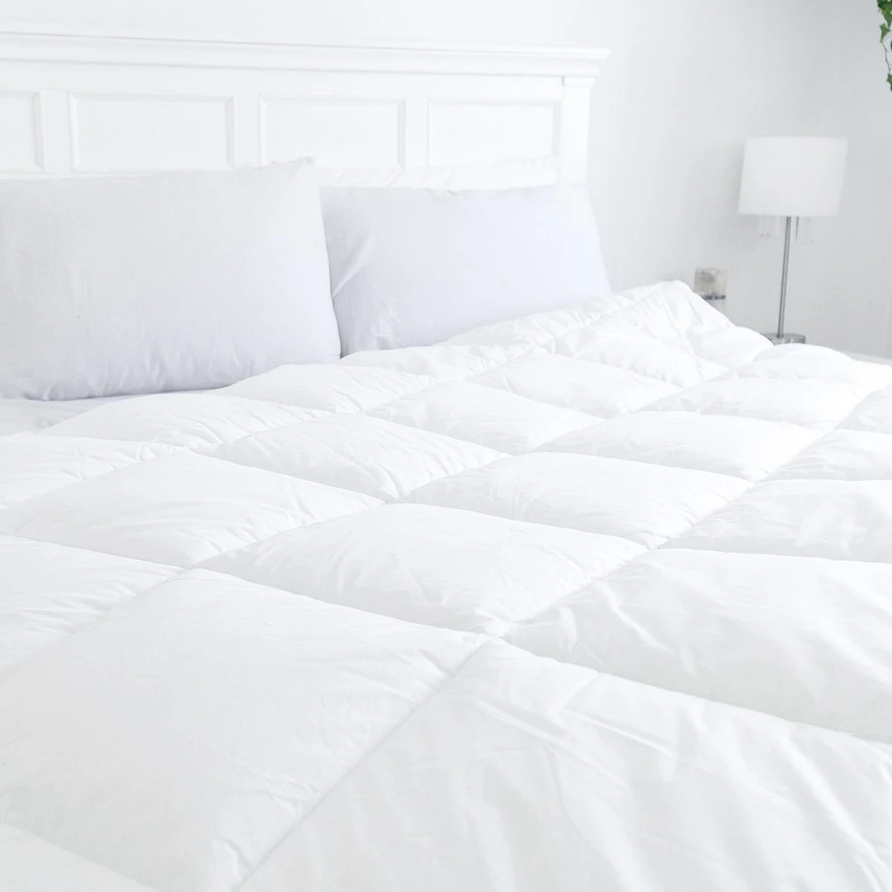 Couette en microfibre hypoallergénique