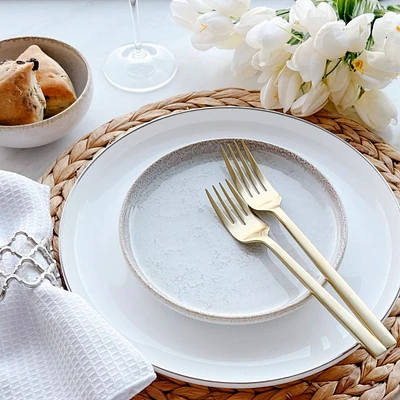 Uno Alabaster Plate by Mesa Ceramics