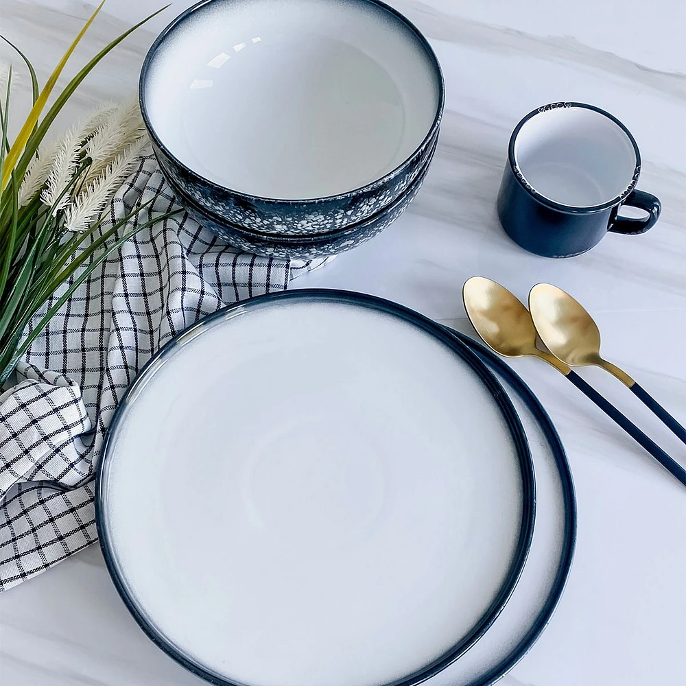 Assiette « Caviar Granite » par Maxwell & Williams (26,5 cm)