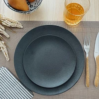 Caviar Coupe Plate by Maxwell & Williams (20 cm)