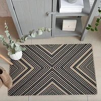 Trigon Doormat 1.5 'x 2.5'