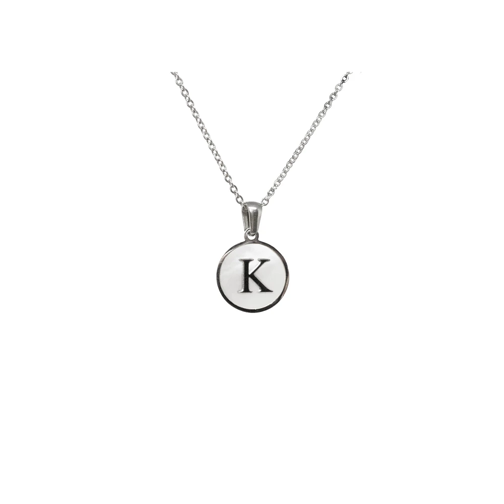 Collier initiale en acier inoxydable « K » avec incrustation de nacre par Luenzo