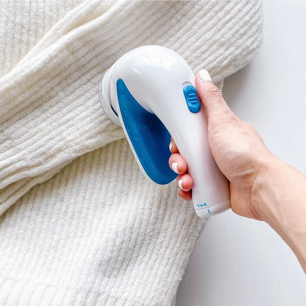 Fabric Defuzzer by Conair