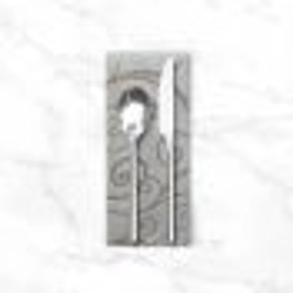 Modern Scroll Napkin