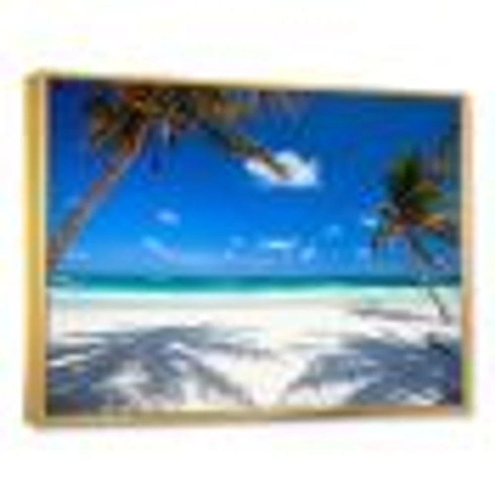 Toile « Coconut Palms at Beach »