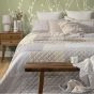 Brunelli Luna Patchwork Quilt