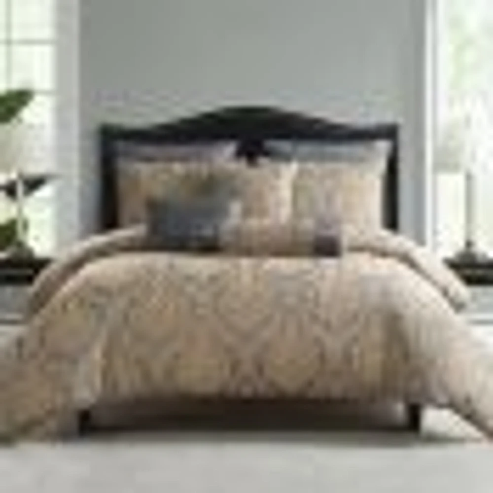 Rose Tree Norwich Comforter Set