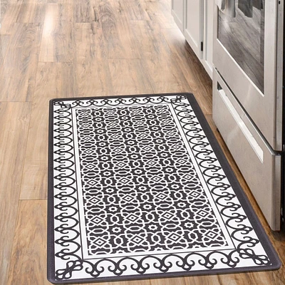 Spanish Tile Rug - Black/White, 20 x 40"