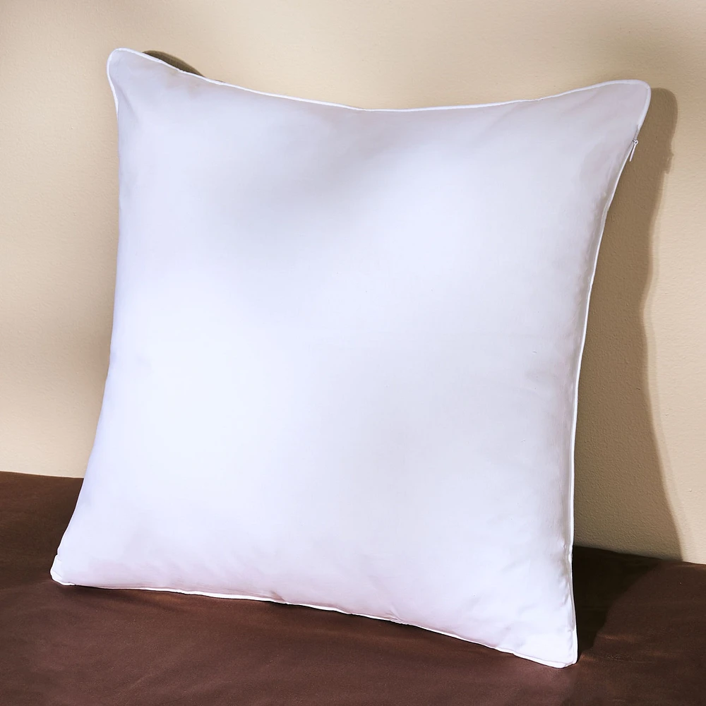 Patty Square Cushion