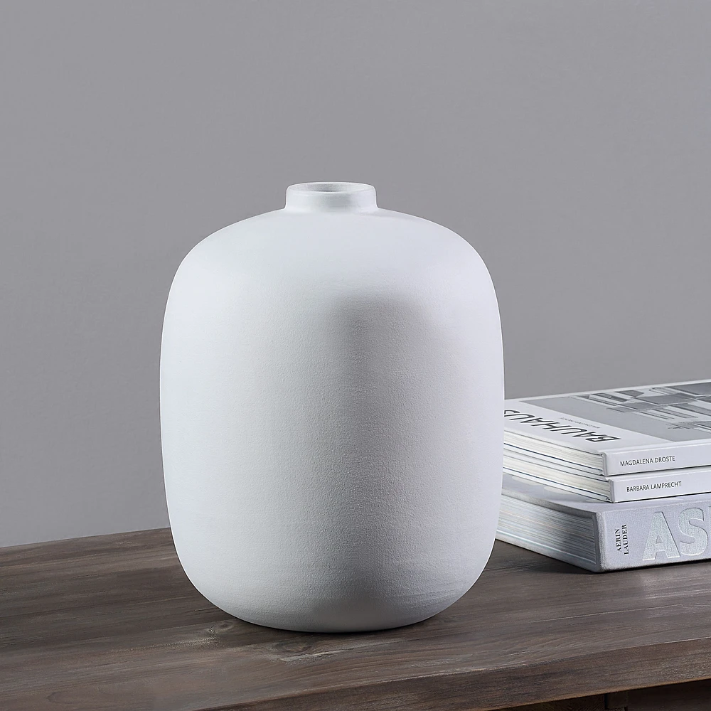 Berane Vase