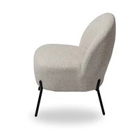 Chaise d'appoint beige avec pieds en métal noir