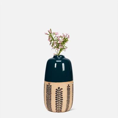 Simple Leaf Vase - 8.5