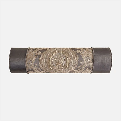 Rose Tree Norwich Neck Roll