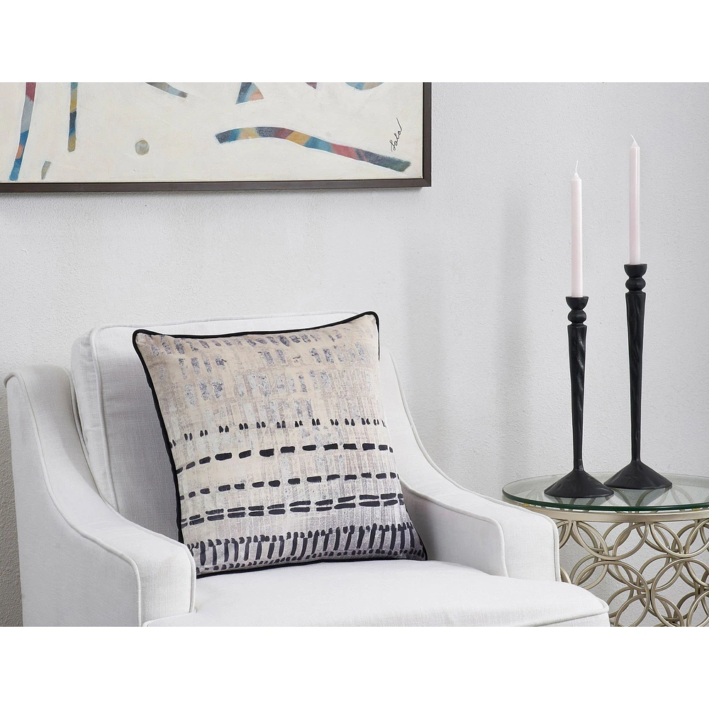 Zitsa Indoor Pillow