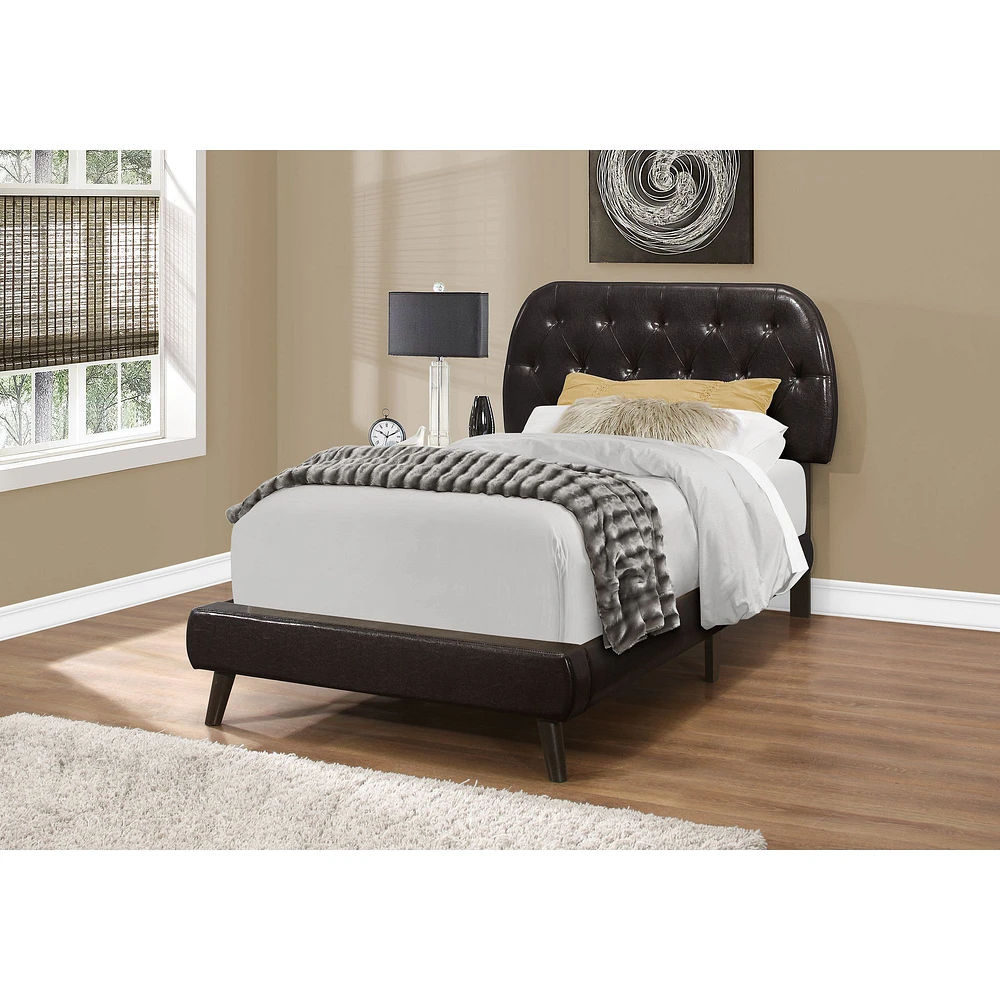 Classic Retro Diamond Tufted Headboard - Twin