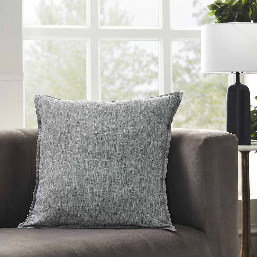Falcon Cushion
