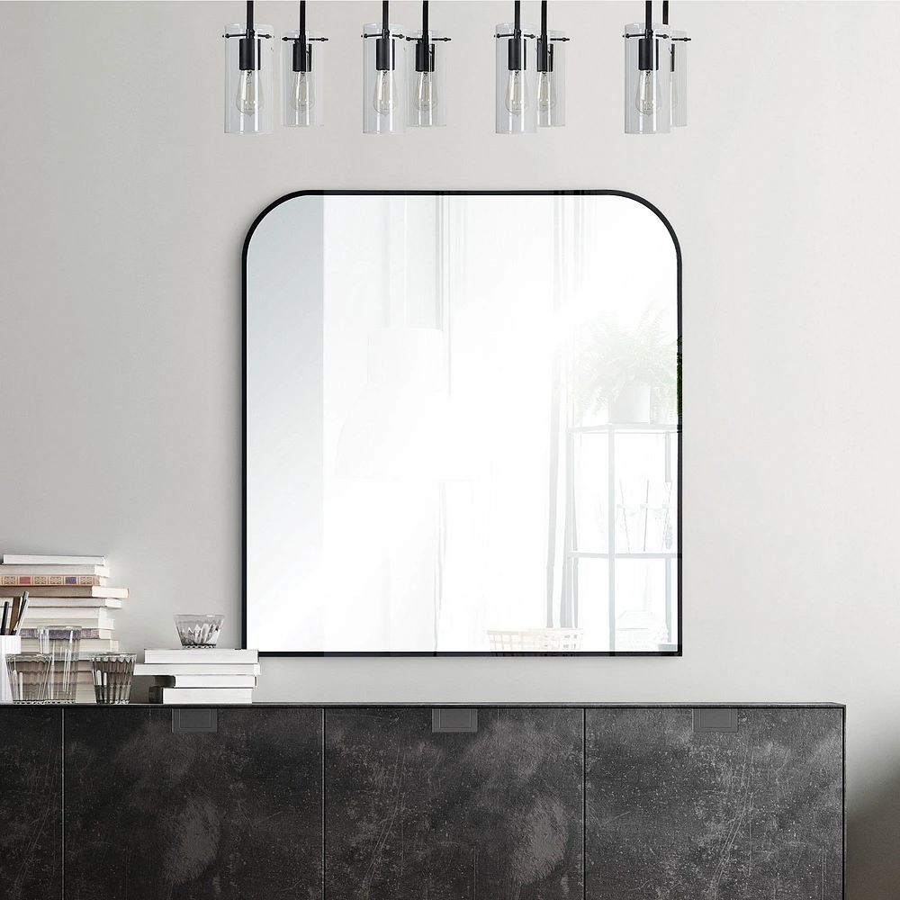 Luka Mirror