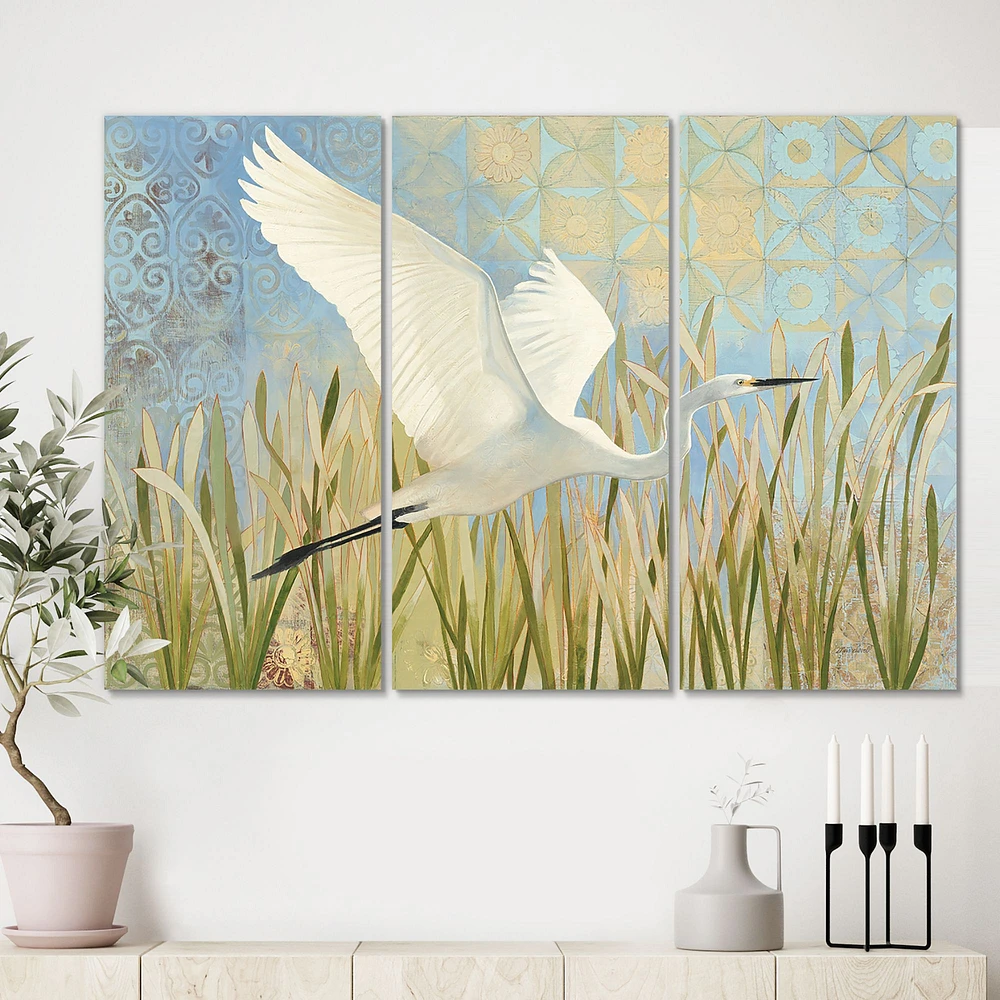 Snowy Egret Flight vII Canvas Wall Art - 3 Panels