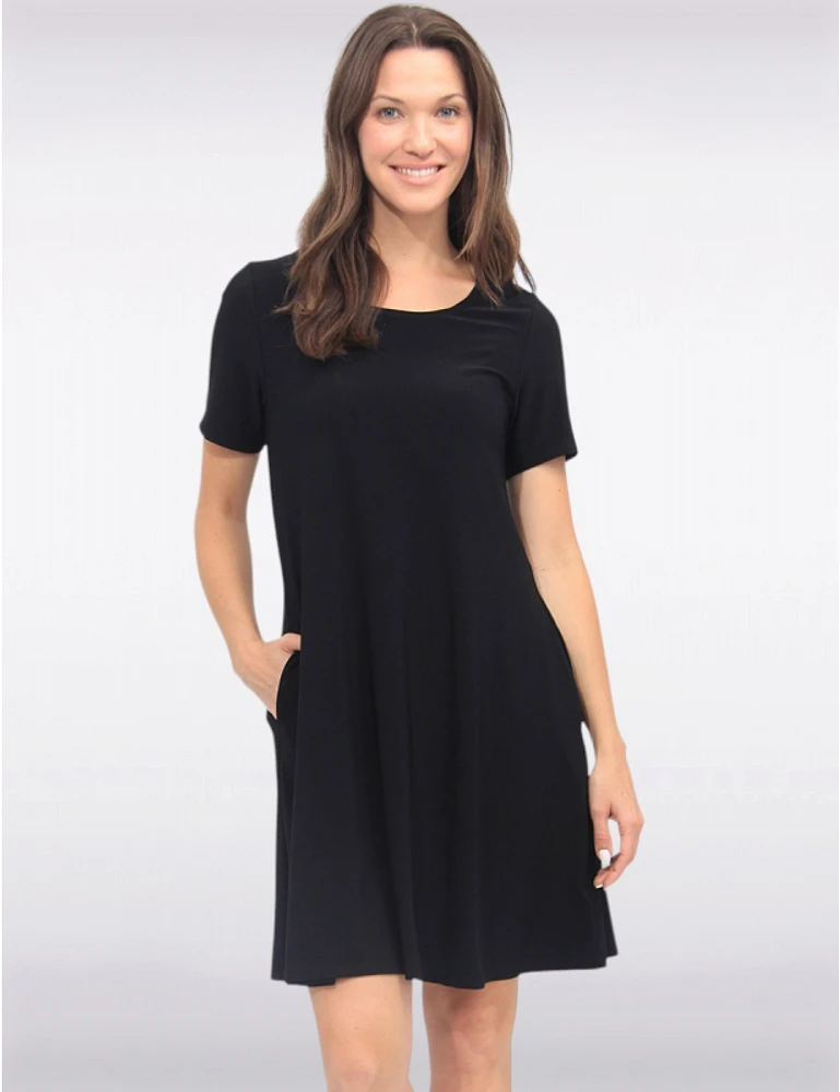 Robe A-line Classique par Amani Couture