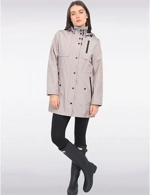 Manteau Capuche Résistant Portrait