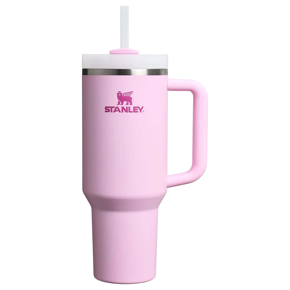 The 40oz Quencher H2.0 Flowstate™ Tumbler in Cherry Blossom