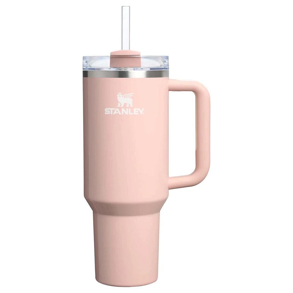 The 40oz Quencher H2.0 Flowstate™ Tumbler in Peach Whip Gloss