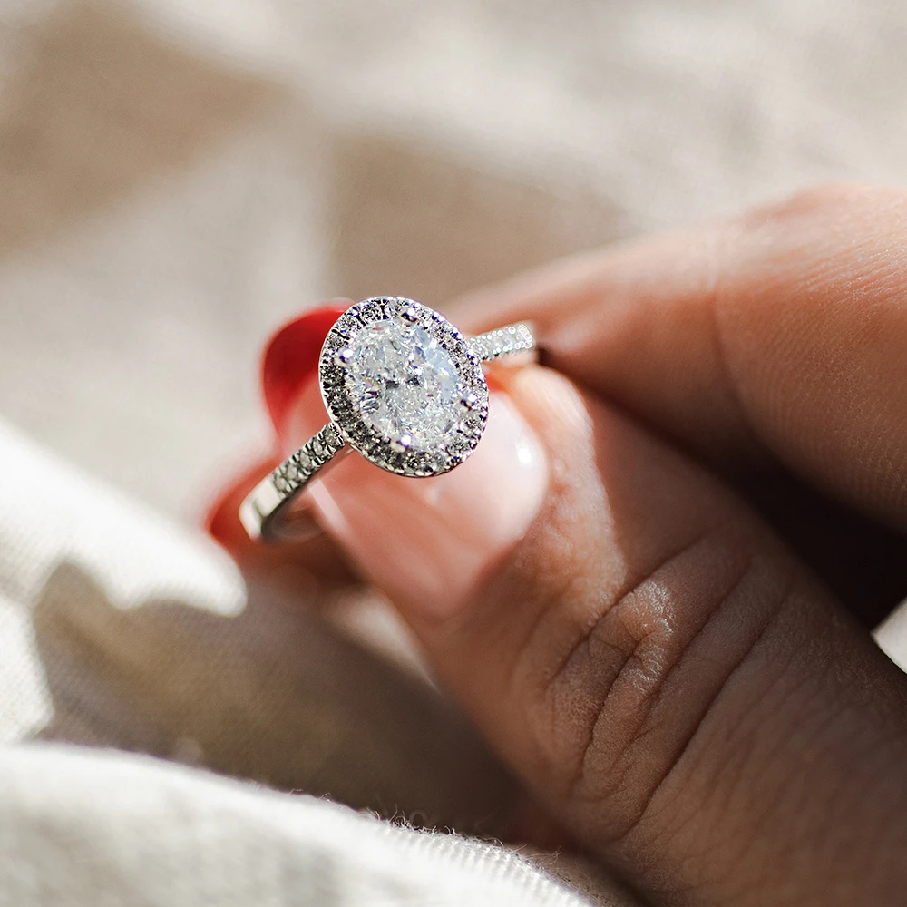 Fire of the North Engagement Ring with 1.25 Carat TW of Diamonds in 18kt White Gold